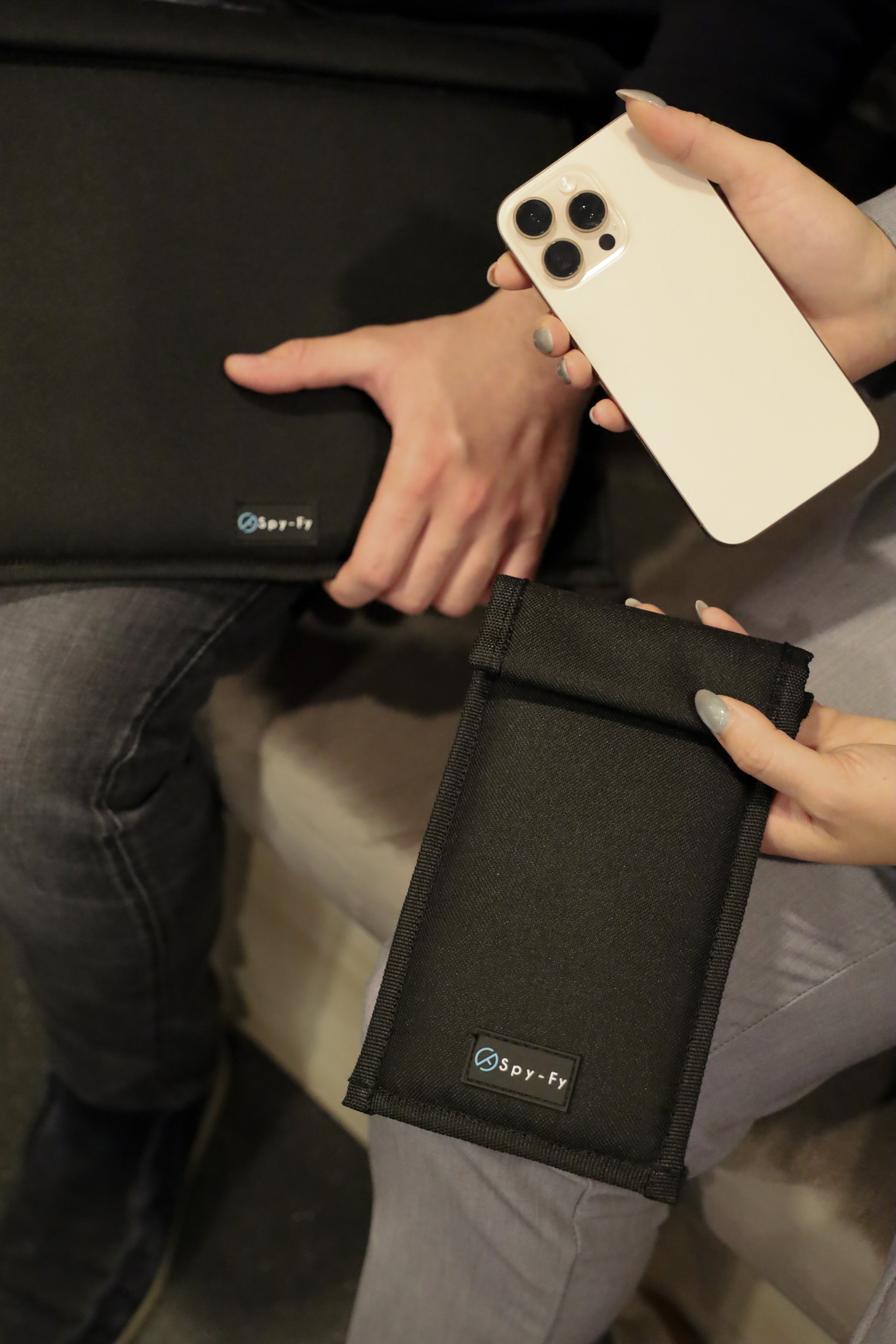 Faraday Bag For Phone, Tablet and Laptop