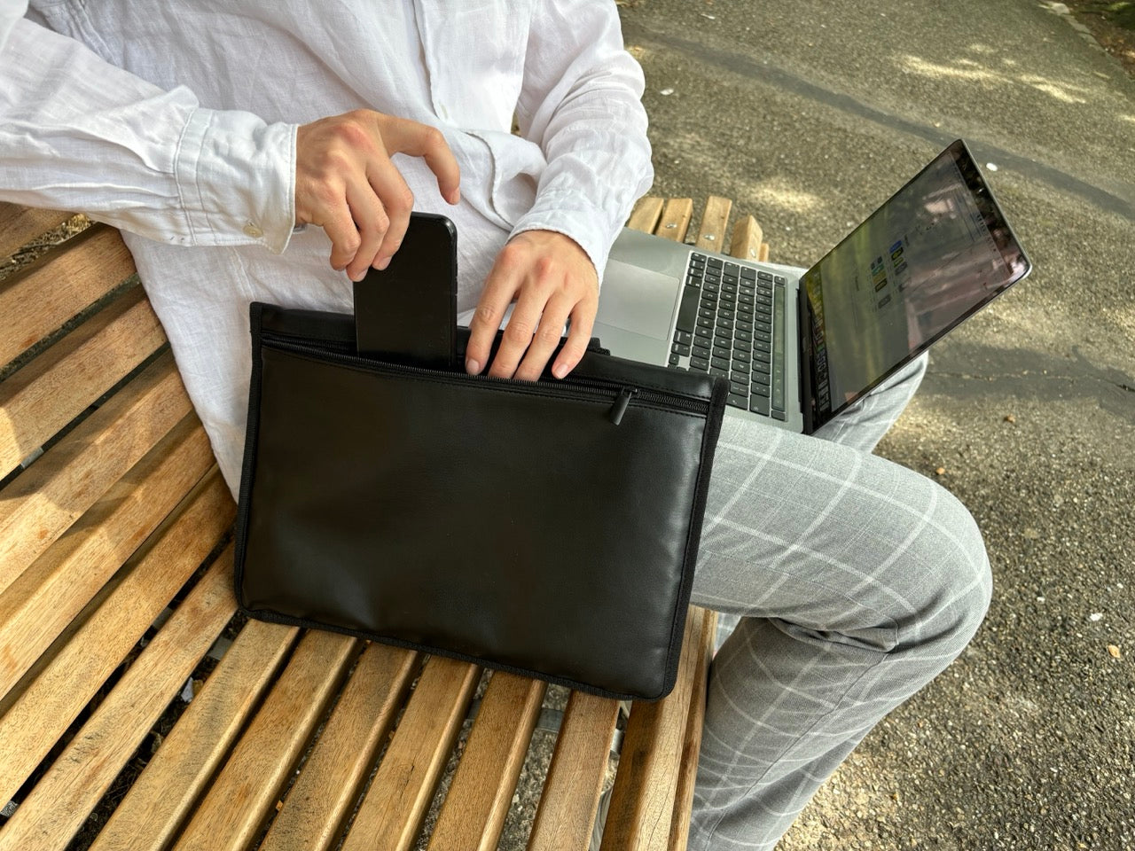 Faraday Bag For Phone and Laptop