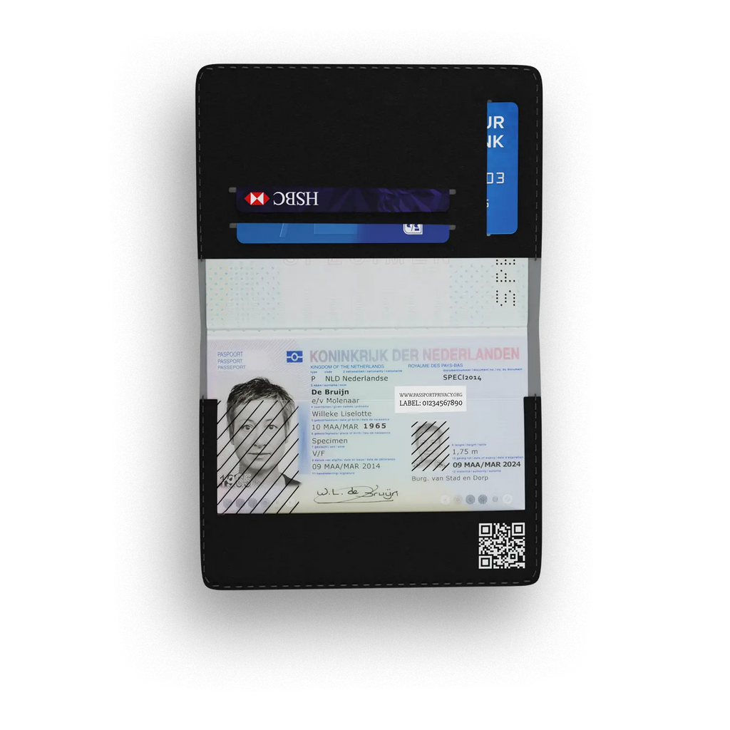 新品　完売品　BRIEFING FOLDING PASSPORT CASE 新品 完売品 BRIEFING FOLDING PASSPORT CASE